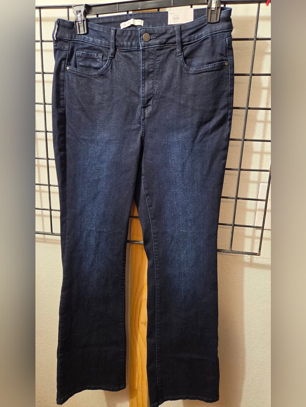 ***Nine West Dark Blue Boot Cut Jeans Waist 18" Inseam30"